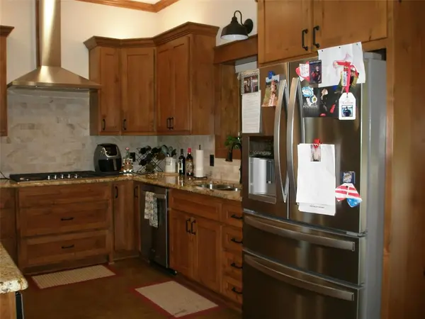 13001 County Road 3300, Brownsboro, TX 75756