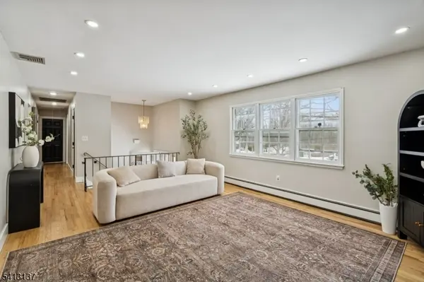 5 Summit Ave, Mount Olive Twp., NJ 07828