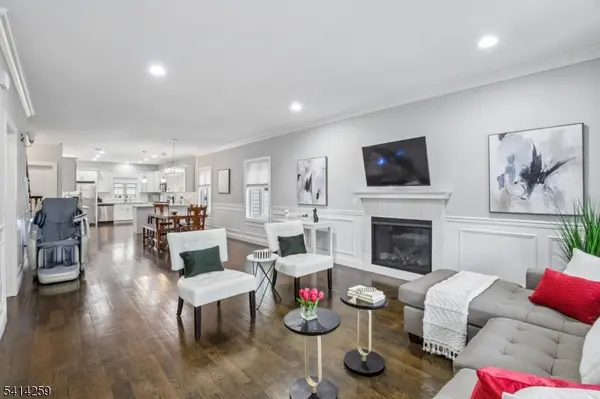 10 Glen St, Cliffside Park Boro, NJ 07010