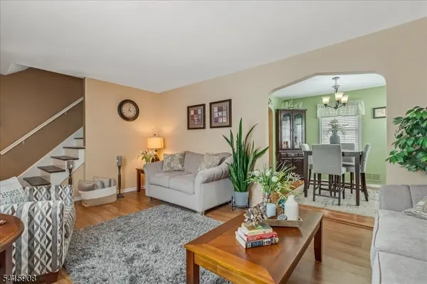 11 Beech St, Cedar Grove Twp., NJ 07009