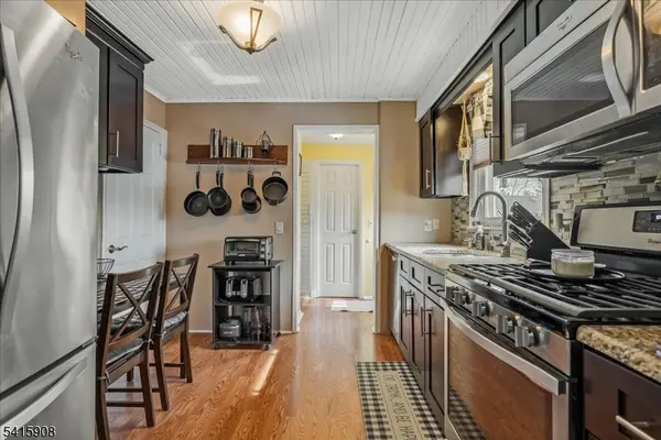 11 Beech St, Cedar Grove Twp., NJ 07009