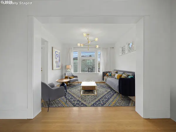 4074 NE 7TH AVE #A&B, Portland, OR 97212