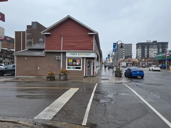 31 Bond ST E, Oshawa, ON L1G 1A8