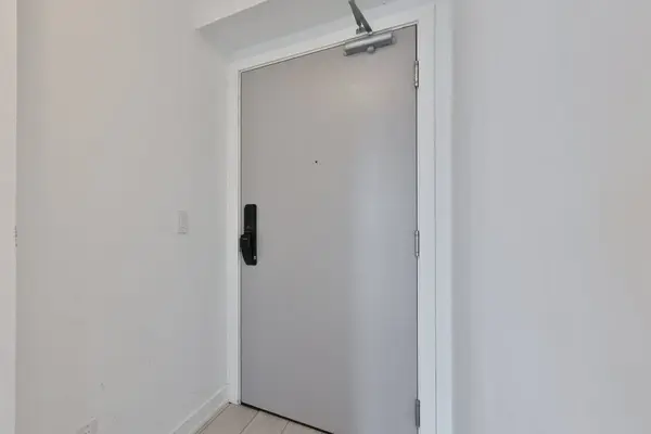 3210 Dakota Common #A605, Burlington, ON L7M 2A8