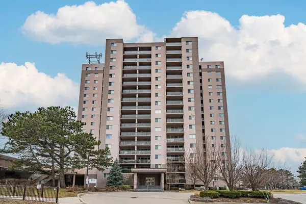 975 Warwick CT #802, Burlington, ON L7T 3Z7