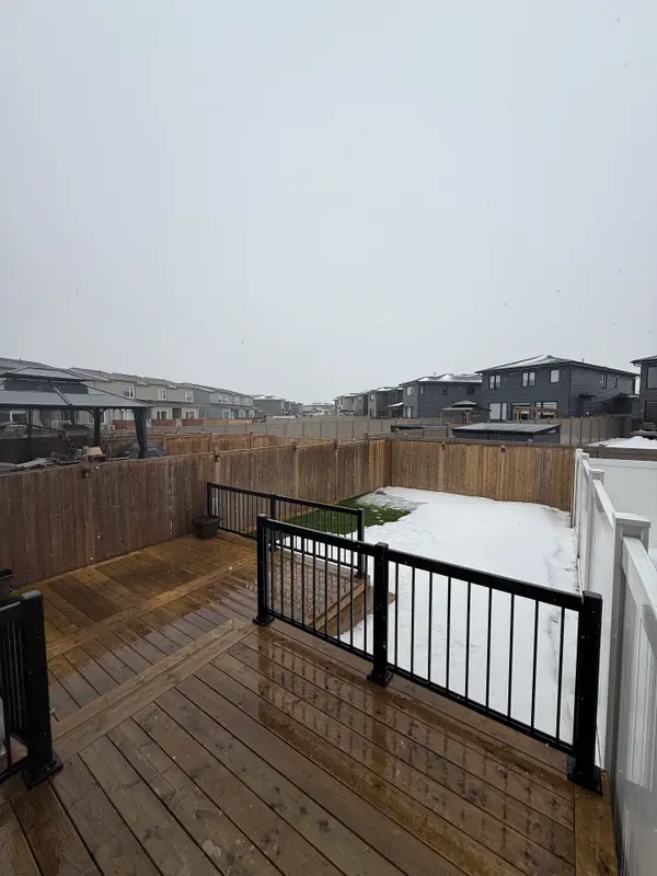 877 PLATINUM ST, Clarence-rockland, ON K4K 0H9