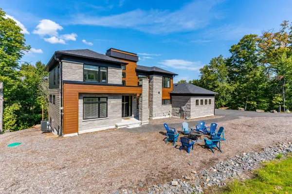 1008 Napier CT, Lake Of Bays, ON P1H 0K1