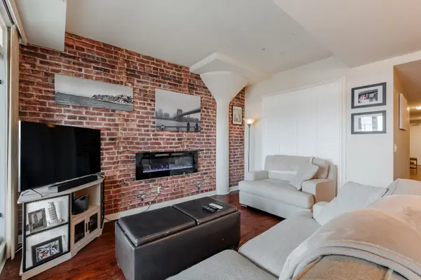 710 Cotton Mill ST #310, Cornwall, ON K6H 7L3