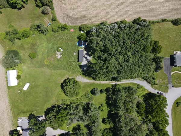 202 Highfield CRES, Beckwith, ON K7C 3P2