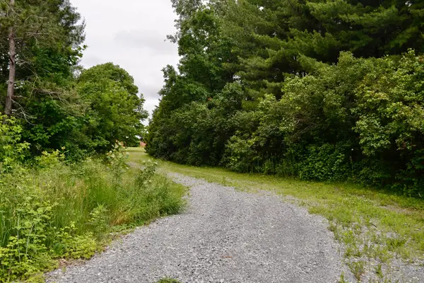 202 Highfield CRES, Beckwith, ON K7C 3P2