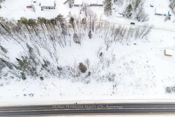 88 Lance RD, Laurentian Hills, ON K0J 1P0