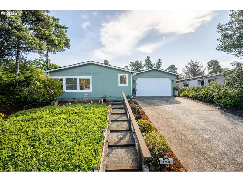 128 EVERGREEN LN, Florence, OR 97439