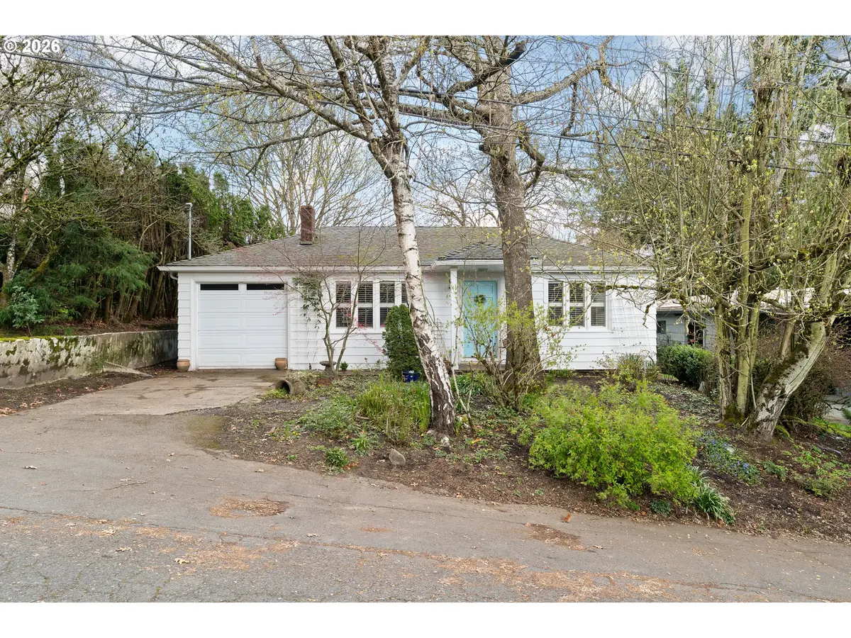 1615 SW CANBY ST, Portland, OR 97219