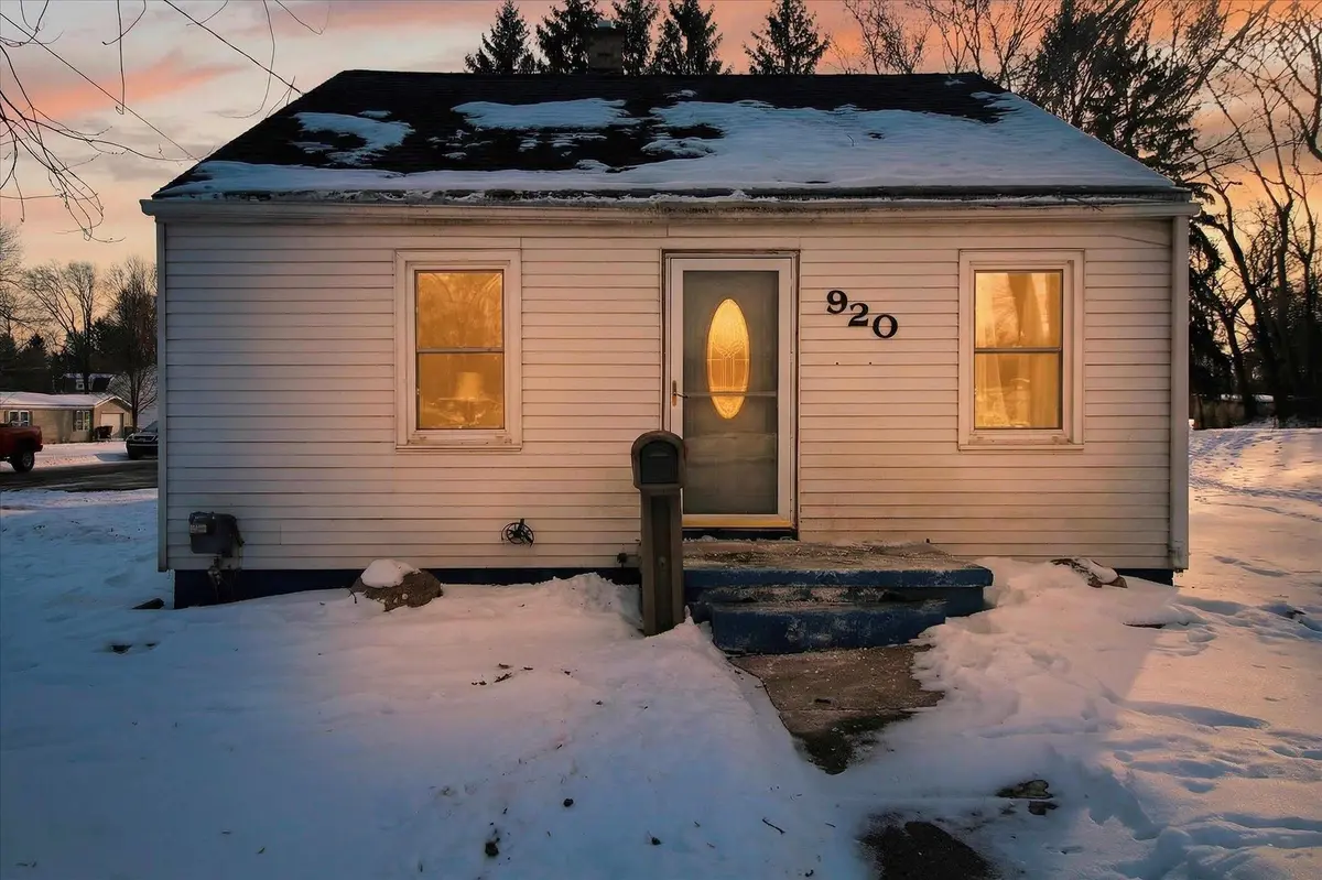 920 Ely ST, Alma, MI 48801