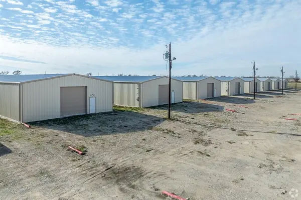 8723 Fm 2728 #8, Terrell, TX 75161