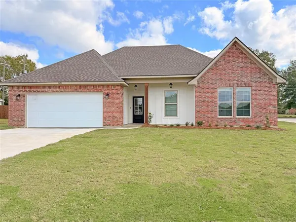 1281 Bayou Bay Court,  Frierson,  LA 71027