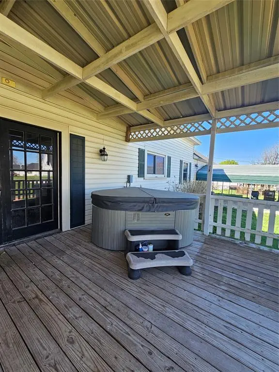 300 S Oak Street, Lorena, TX 76655