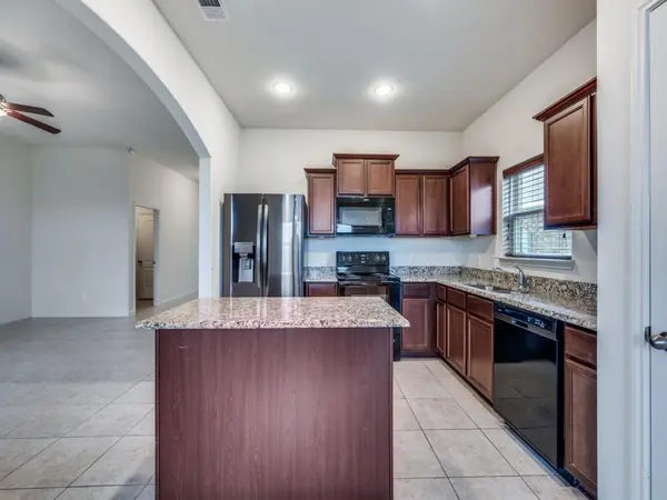 4104 Tower Bridge Lane, Crowley, TX 76036