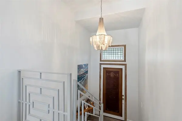 2449 Crosswind Drive, Lakeway, TX 78669