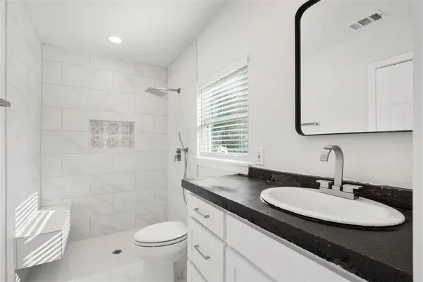 4024 Carolyn Road, Fort Worth, TX 76109