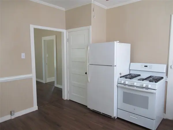 1402 Walnut Street, Commerce, TX 75428