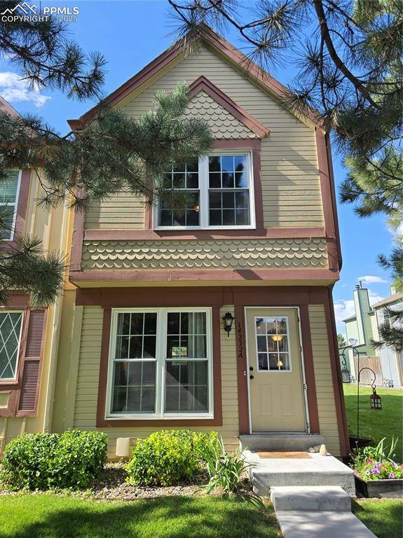 14232 E Hawaii CIR #A, Aurora, CO 80012