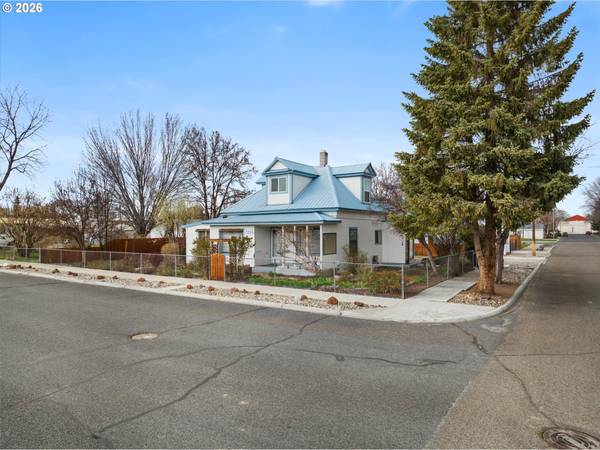 1206 BROADWAY ST, Baker City, OR 97814