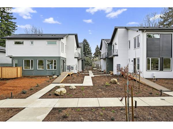 7280 NE Going ST, Portland, OR 97218