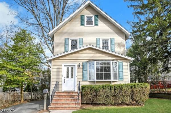82 Blauvelt Ave, Dumont Boro, NJ 07628