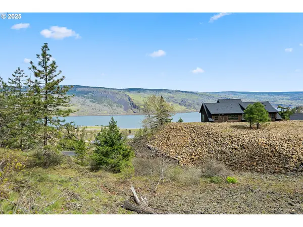 Asher Street #37, Mosier, OR 97040