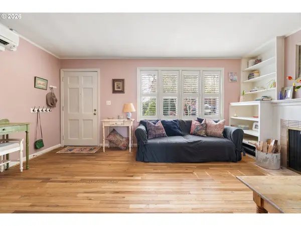 1615 SW CANBY ST, Portland, OR 97219