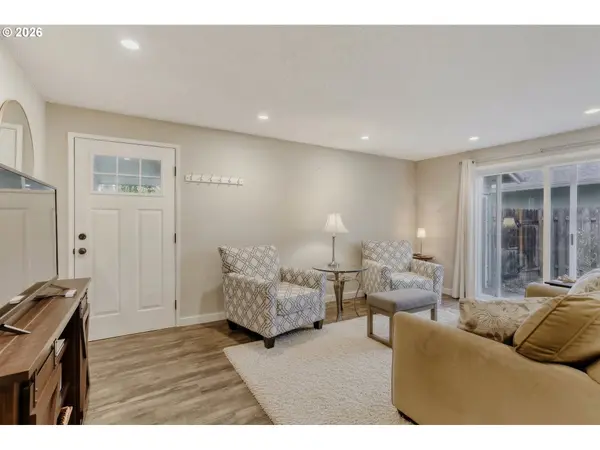 13275 DAIQUIRI LAKE NE DR, Aurora, OR 97002