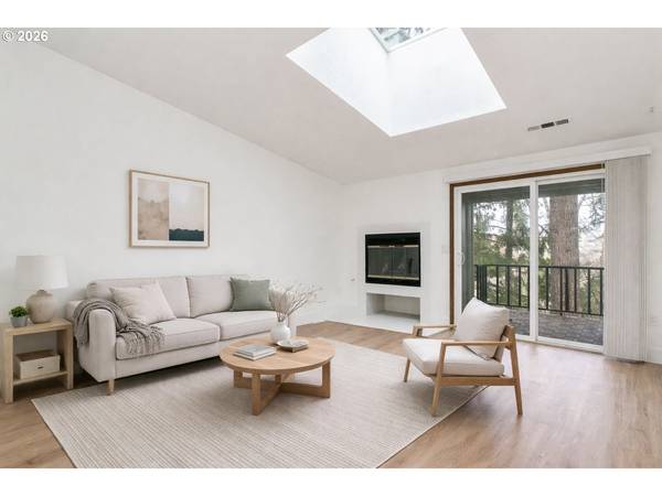 11990 SW CORBY DR #2, Portland, OR 97225