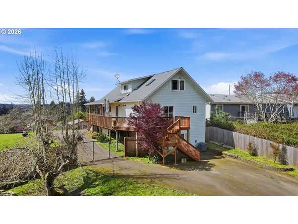 874 N HENRY ST, Coquille, OR 97423