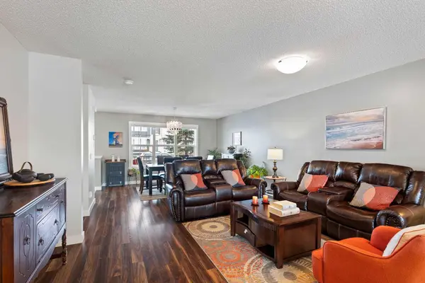 143 Baysprings TER, Airdrie, AB T4B 4A8