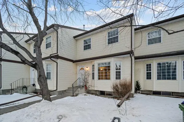 120 First ST E #7, Cochrane, AB T0L 1W0