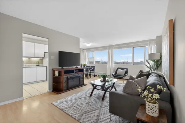 725 Don Mills RD #1202, Toronto C11, ON M3C 1S6