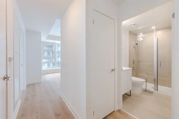 1 Quarrington LN #720, Toronto C13, ON M3C 0S4