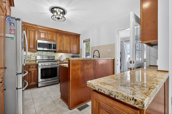 125 King ST, Essa, ON L0M 1B0