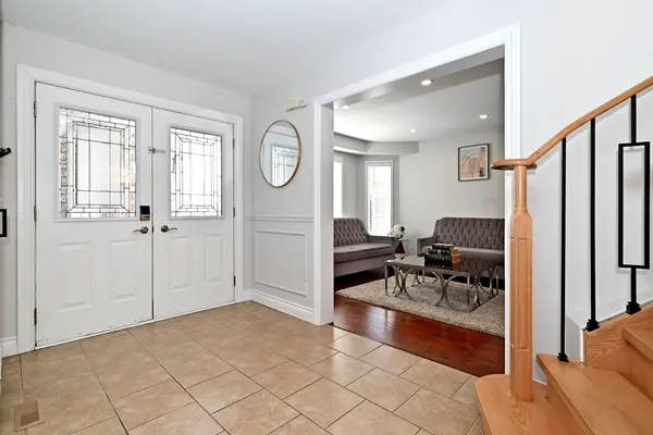 1128 Corrie ST, Innisfil, ON L9S 1W9