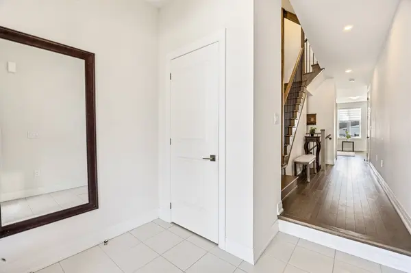 324 Laplante ST, Newmarket, ON L3X 0M8