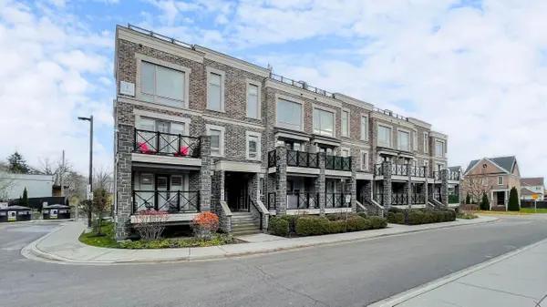 1 Blanche LN #824, Markham, ON L6B 1B3
