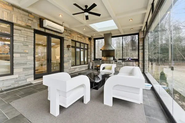 40 Golf AVE, Vaughan, ON L4L 3A5