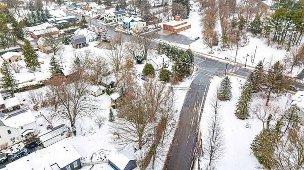 44 Brawton DR, Caledon, ON L7E 0E1