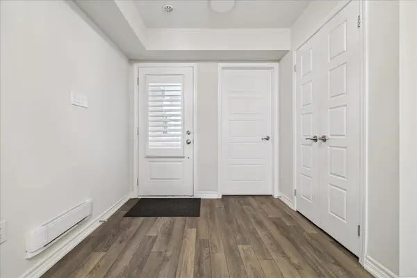 3087 Mistletoe GDNS, Oakville, ON L6M 0Y7