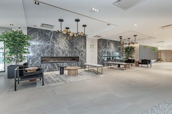 60 George Butchart DR #120, Toronto W05, ON M3K 0C9