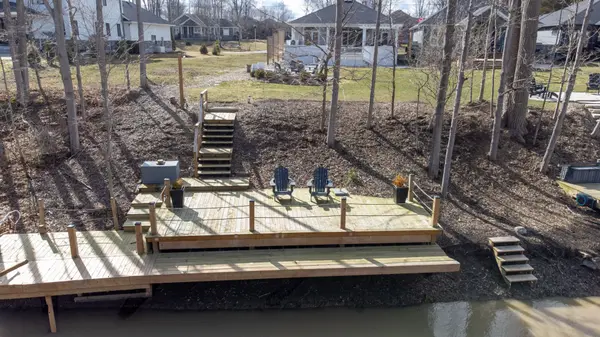 89 Gill RD, Lambton Shores, ON N0M 1T0