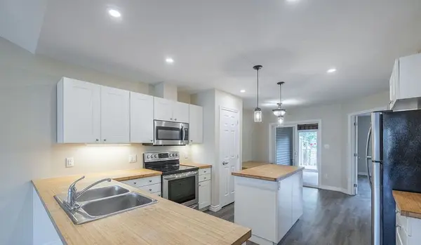 703 Regent ST, Strathroy-caradoc, ON N0L 1W0