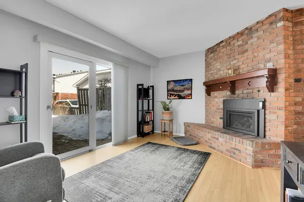 67 Ramsgate Private, Billings Bridge - Riverside Park And Area, ON K1V 8M4