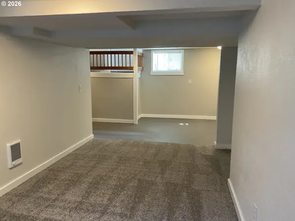 6313 SE 92ND AVE, Portland, OR 97266